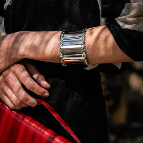 Bracelet HERMÈS - Bracelet manchette - en argent 58 Facettes