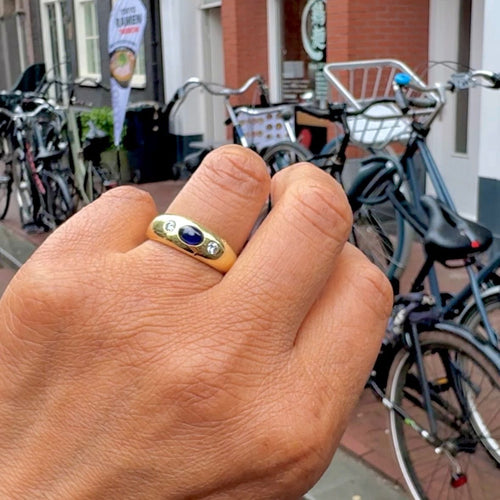 Bague 59 Bague gitane en or jaune, diamant et saphir 58 Facettes 038386F14D9A403B99651F0751D37B04