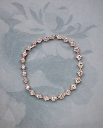 Bracelet Bracelet Rivière Or blanc et diamants 58 Facettes A11362