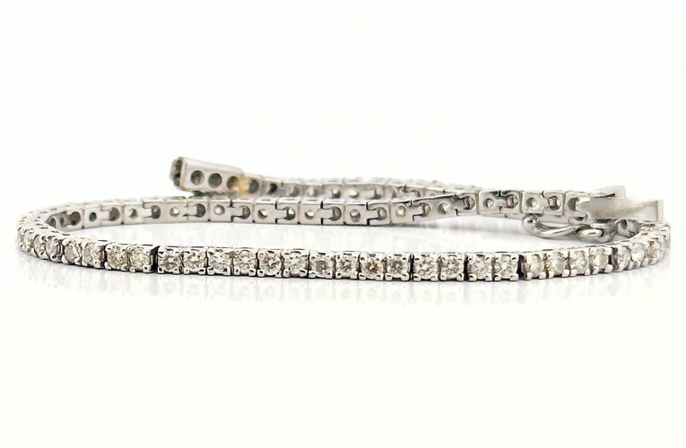 Bracelet Bracelet rivière de diamants , or blanc 18 carats 58 Facettes