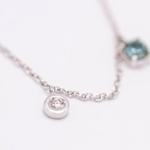 Collier BELL en or blanc et topaze bleue