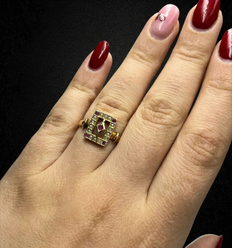 Bague Bague du début du XXe siècle ornée de rubellites et de micro-perles 58 Facettes