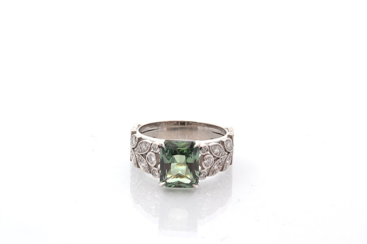 Bague 53 Bague vintage saphir vert de 3,09cts 58 Facettes 27699