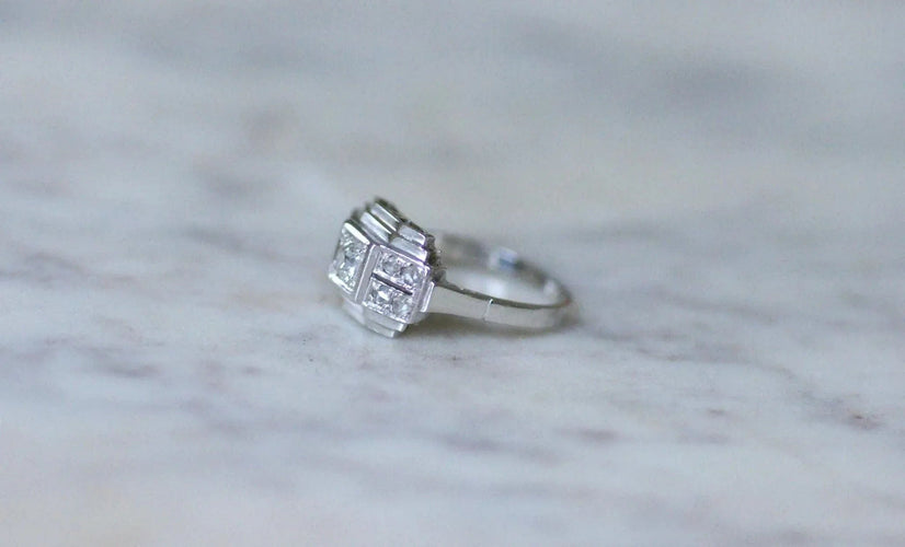 Bague Bague Art Deco Diamants Or Blanc et Platine 58 Facettes
