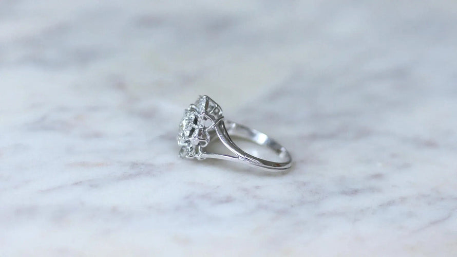 Bague Bague Marguerite Diamants 2.10 Cts Or blanc 58 Facettes