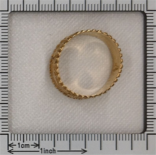 Bague 62 Alliance baroque antique en or 18 carats, vers 1700 – Un symbole d'amour intemporel 58 Facettes 24121-0313