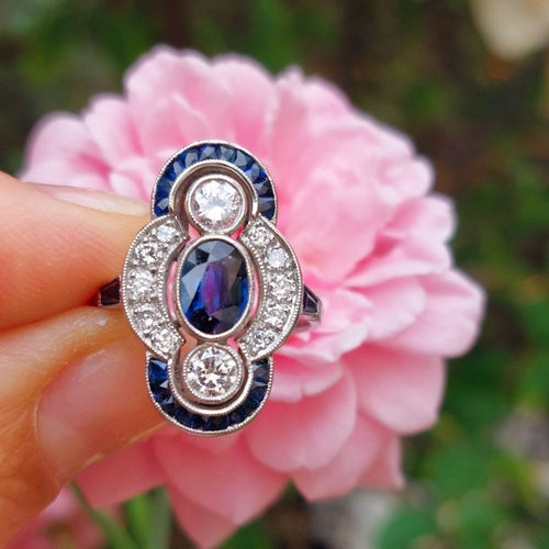 Bague "Infinita" Diamants, Saphirs et Platine 850 – Style Art Déco