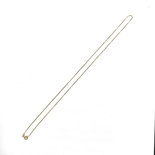 Chaîne fine maille plate en or jaune 18k