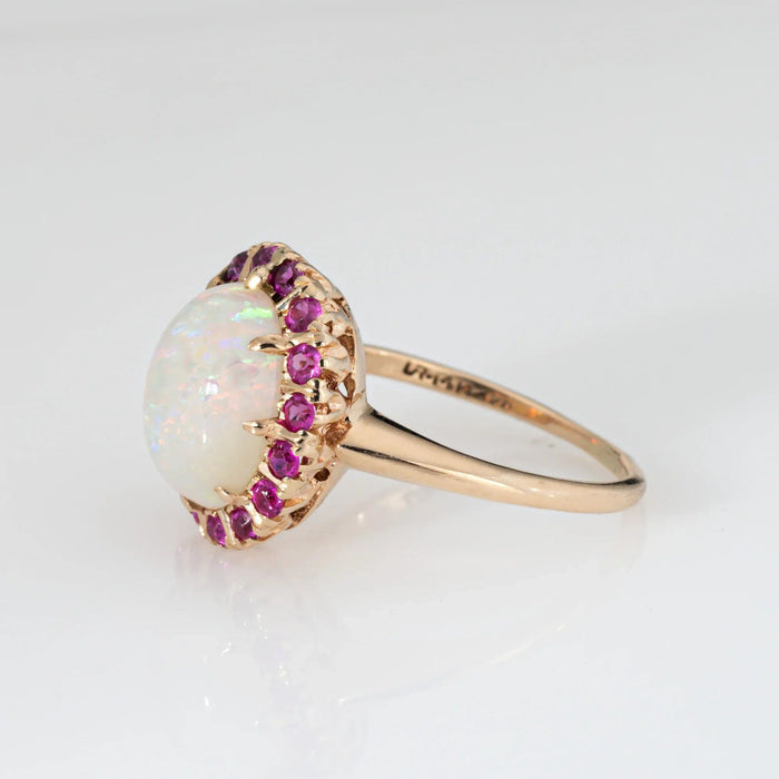 Bague Opal Ruby Ring Vintage 14k Yellow Gold Sz 4.75 Oval Cocktail Estate Jewelry 58 Facettes G13645