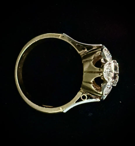 Bague 52.5 Bague en or blanc et jaune sertie de brillants 58 Facettes