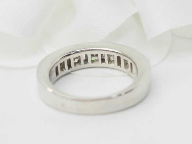 Bague 50 Demi alliance en or blanc et diamants 1.06cts 58 Facettes 33182