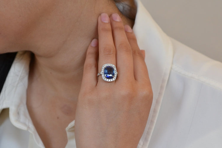 Bague 53 Bague vintage saphir de 4,36cts 58 Facettes 26678-23337