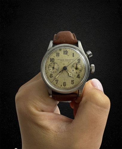 Montre Rare montre mono-poussoir Lemania 15 CHT - Institut hydrographique de la Royal Navy 58 Facettes