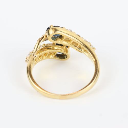 Bague vintage en or jaune 18 carats avec diamants et saphirs