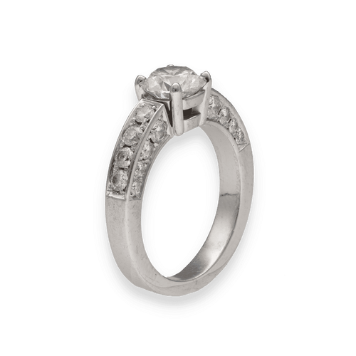 Bague 50 Solitaire Or Gris 18k – Diamant Central 1.18 ct G-SI1 HRD + 0.40 ct – Taille 50 58 Facettes FB10792