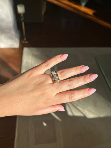 Bague 50 Bague Tank - Or jaune platine et diamants 58 Facettes 1052