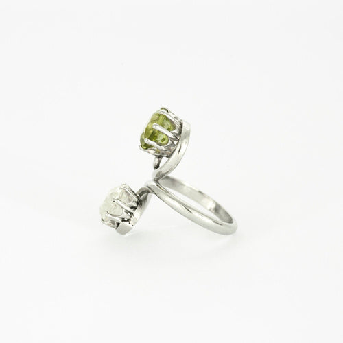 Bague 50 Bague Toi et Moi, diamant et péridot 58 Facettes