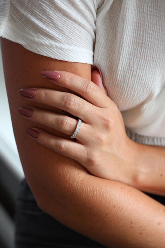 Bague 53 Bague Demi-alliance Or blanc Diamant 58 Facettes 578772RV