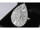 Bague 54 Bague entourage exclusive en or blanc en forme de larme avec diamants 58 Facettes 2039