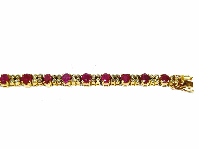 Bracelet or jaune diamants rubis