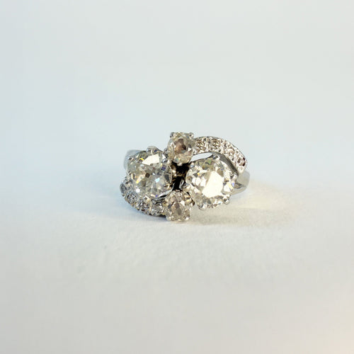 Bague Toi & Moi or gris, platine, diamant - 1930's