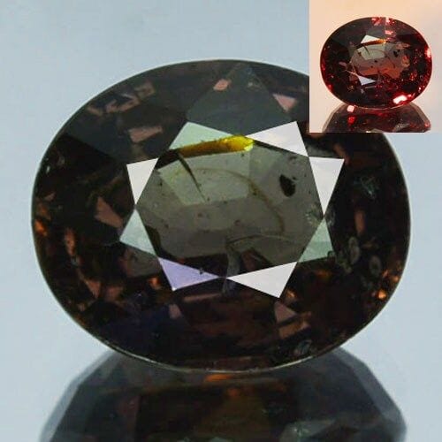 Unheated Alexandrite Gemstone 3.19cts AIG certificate 58 Facettes 493