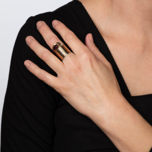 Bague Bague serpent extra large de style victorien ancien, en or rose 14 carats et grenat, taille 7. Bijou de haute qualité. 58 Facettes G14216