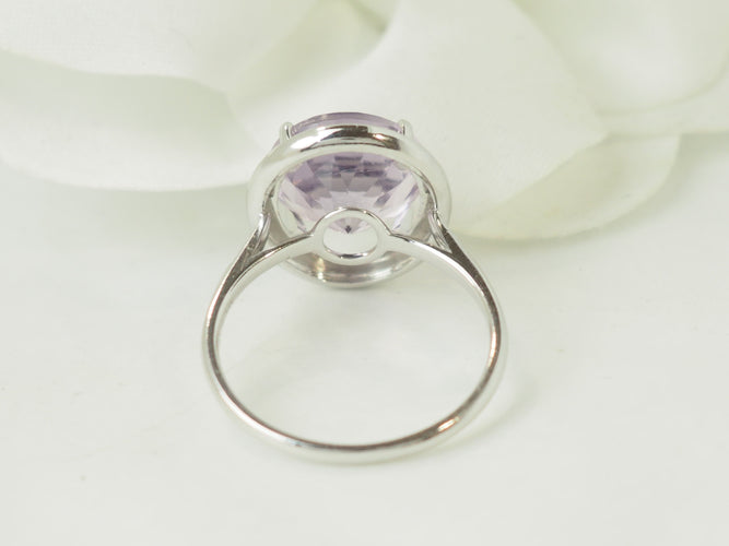 Bague 56 Bague Mauboussin "Vraiment jolie mon amour" en or blanc, Améthyste et diamants 58 Facettes 33602