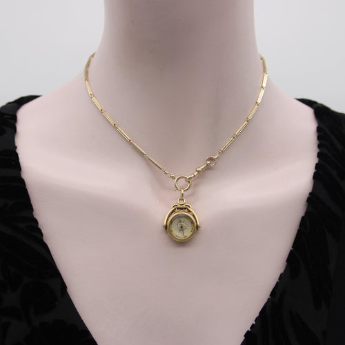 Montre Porte-clés pivotant victorien en or 18 carats avec boussole et gravure en pierre dure 58 Facettes A20021