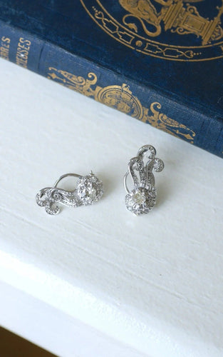 Boucles d'oreilles Boucles d'Oreilles Retro Diamants 1.55 Cts 58 Facettes