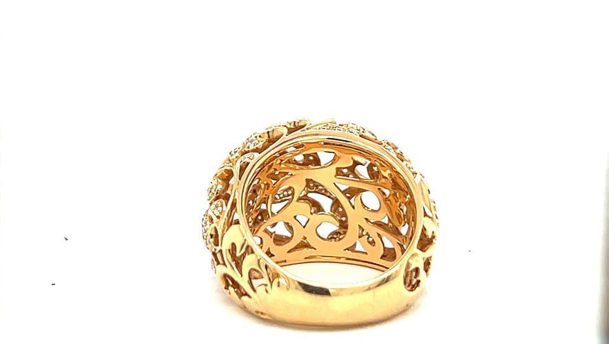 Bague Or Jaune 18 Carats Avec Détails En Dentelle Diamants 1.02 Carats