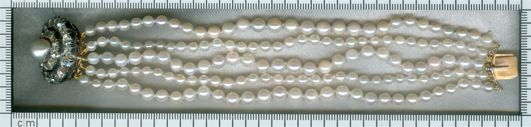 Bracelet Le grand bracelet victorien : un trésor intemporel 58 Facettes 16323-0044