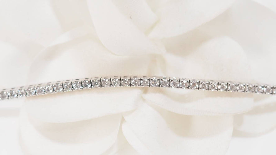 Bracelet Bracelet rivière en or blanc et diamants 58 Facettes 32430