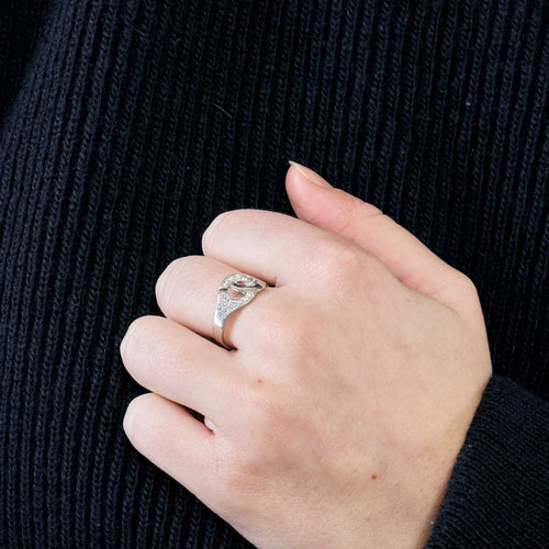 Bague 56 DINH VAN - Menottes - Bague or blanc et diamants 58 Facettes 250011