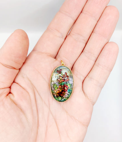 Pendentif Pendentif Art Nouveau or jaune, plaque émaillée fleurs (circa 1910) 58 Facettes A06385