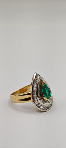 Bague 59 Bague bicolore en or, diamants baguette et émeraudes 58 Facettes 21022081