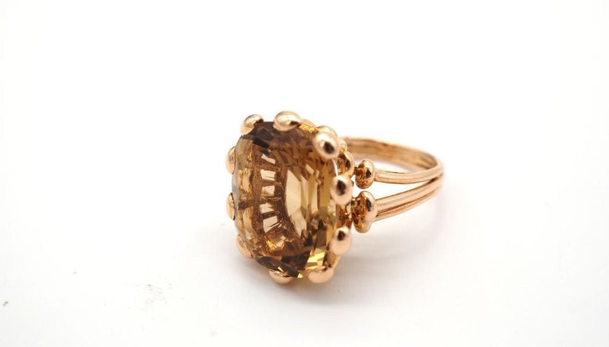 Bague 53 Bague or jaune et citrine 58 Facettes