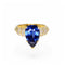 Bague 53 Bague en or jaune ornée d’un saphir bleu Ceylan et de diamants. 58 Facettes