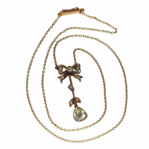 Pendentif Pendentif victorien en diamant arc et poire des années 1890 58 Facettes 24086-0163
