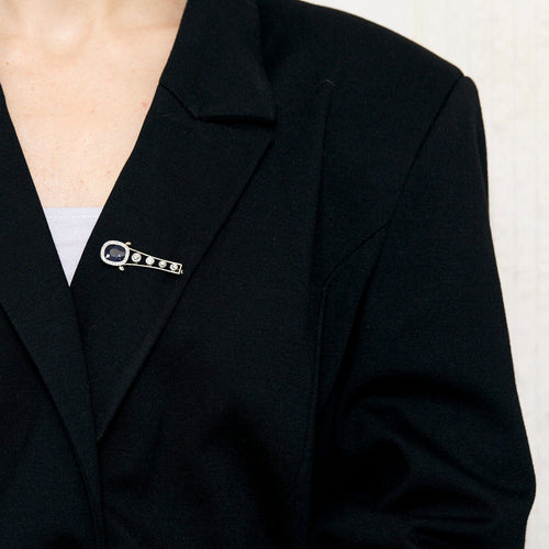 Broche Broche or gris, diamants et saphir 58 Facettes ROM1145