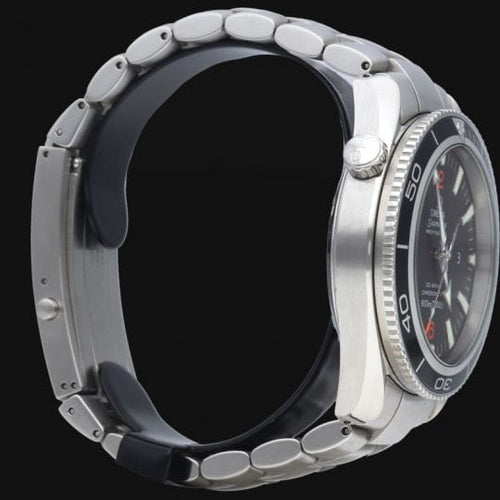 Montre Omega Montre Seamaster Planet Ocean 600M 58 Facettes MT41604