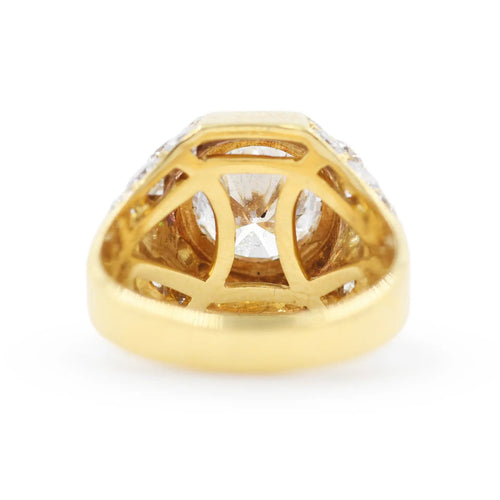 Bague 57 BULGARI - Bague vintage en or jaune, diamant central de 1,76 ct. 58 Facettes