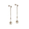 Boucles d'oreilles Boucles d'oreilles pendantes en perles et diamants 58 Facettes 30516
