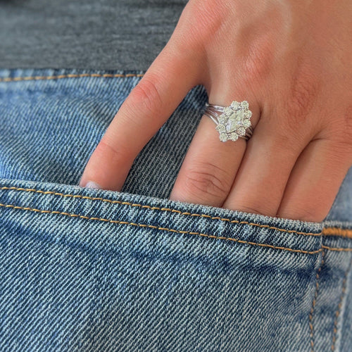 Bague 47 Bague Marquise or blanc et diamants 58 Facettes INV032