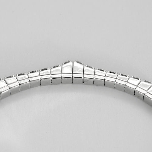 Bracelet Bracelet souple en or gris et diamants 58 Facettes JBW0019-16