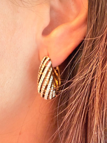 Boucles d'oreilles Créoles en or rose et blanc avec diamants 58 Facettes