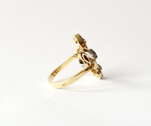 Bague Bague or jaune 18k - Saphir et diamants 58 Facettes