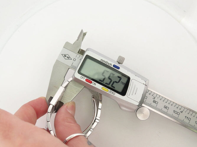 Montre vintage montre CHANEL matelasse h0009 19mm en acier quartz lady 58 Facettes 271264