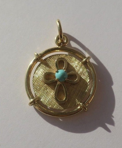 Pendentif Pendentif médaille en or jaune et cabochon turquoise 58 Facettes