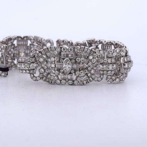 Bracelet Bracciale stile art déco en platine et diamants 58 Facettes